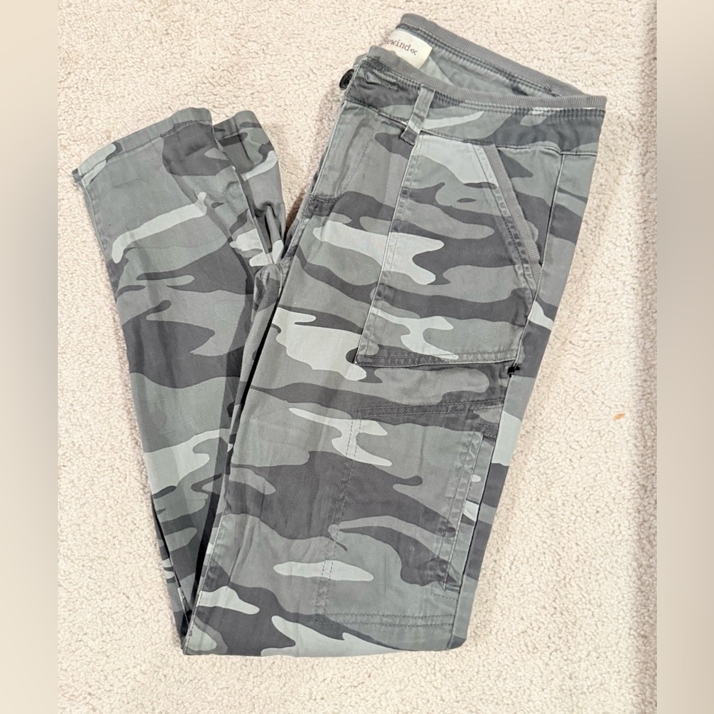 Rewind Camouflage Cargo Pants